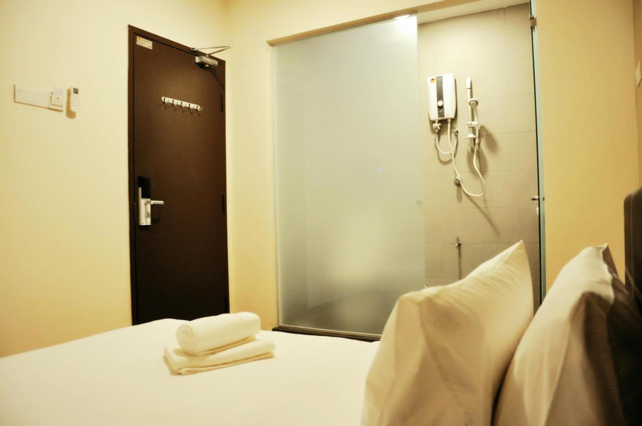 Gem Hotel Nusa Sentral Nusajaya Джохор-Бару Экстерьер фото