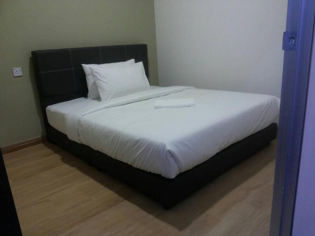 Gem Hotel Nusa Sentral Nusajaya Джохор-Бару Экстерьер фото